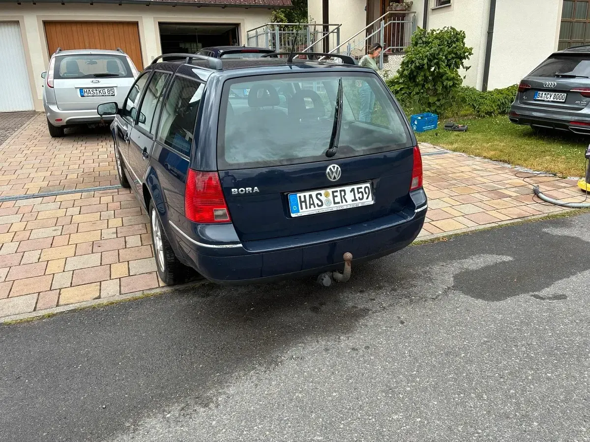 Gebraucht VW Bora 110 PS (80 kW) 2000 Blau Kombi