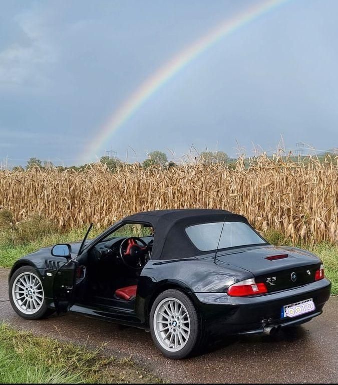 Gebraucht BMW Z3 Performance 170 PS (125 kW) 2001 Schwarz Cabrio