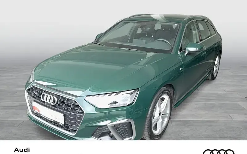 Gebraucht Audi A4 S-Line 204 PS (150 kW) 2022 Kombi