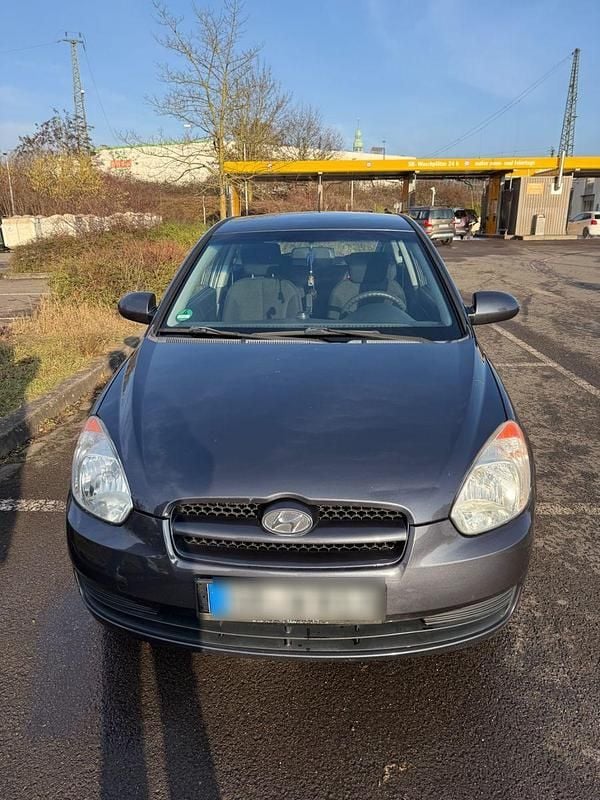 Gebraucht Hyundai Accent 97 PS (71 kW) 2009 Kleinwagen