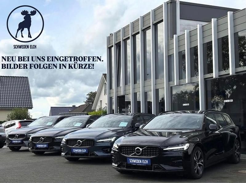 Gebraucht Volvo XC70 Summum 181 PS (133 kW) 2016 Weiß Kombi