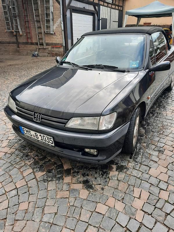 Schwarz Gebraucht 1996 Peugeot 306 Cabriolet Cabrio | 1.560 € - Bild 1/4