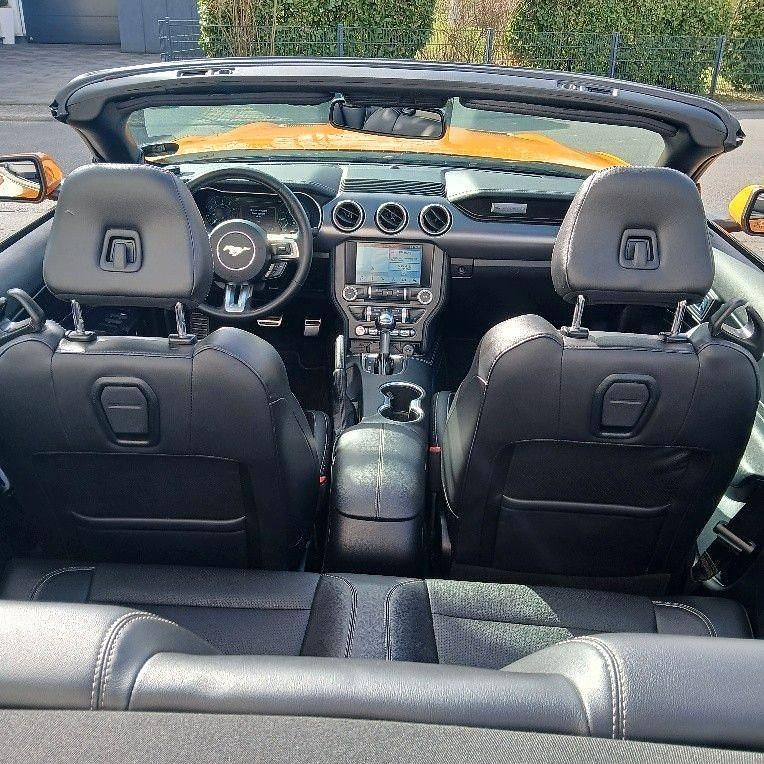 Gebraucht Ford Mustang 317 PS (233 kW) 2018 Orange Cabrio