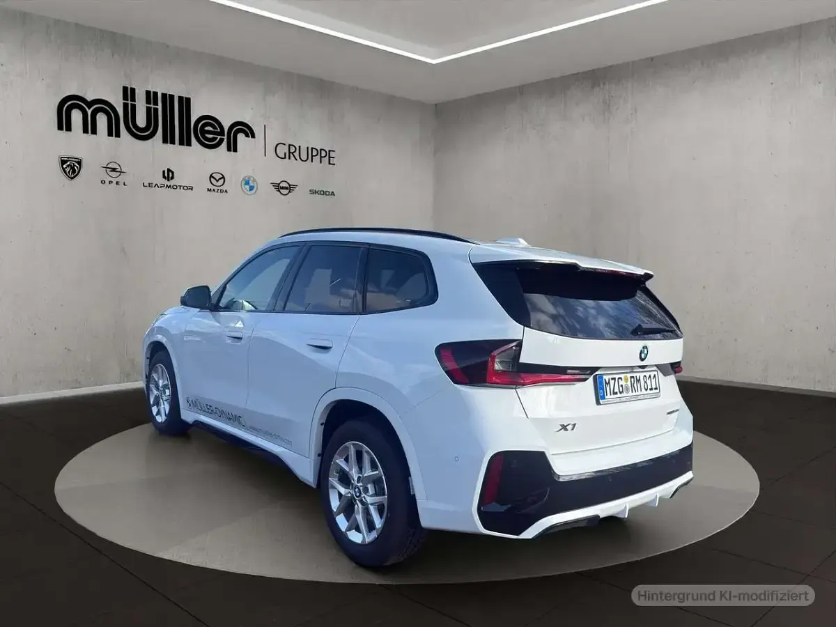 Gebraucht BMW X1 M Sport 150 PS (110 kW) 2026 Alpinweiß uni SUV
