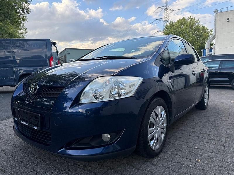 Blau Gebraucht 2008 Toyota Auris Sol Limousine | 3.950 € (Fairer Preis) - Bild 1/4