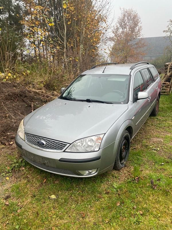 Silber Gebraucht 2005 Ford Mondeo Kombi | 1.000 € (Fairer Preis) - Bild 1/4