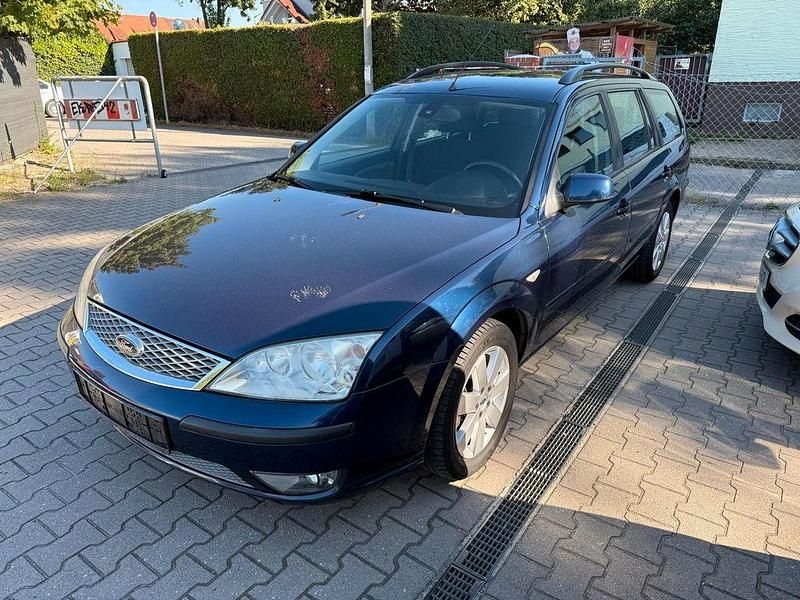 Blau Gebraucht 2006 Ford Mondeo Futura Limousine | 1.590 € (Fairer Preis) - Bild 1/4