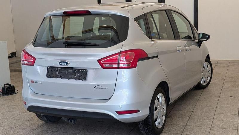 Gebraucht Ford B-MAX 105 PS (77 kW) 2017 Silber Van / Kleinbus