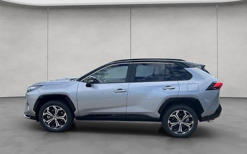 Neu Toyota RAV4 Hybrid Style 306 PS (225 kW) 2025 Silber SUV