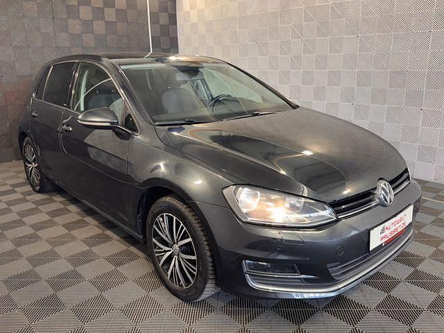 Carbon steel grey Gebraucht 2016 VW Golf VII Allstar Limousine | 10.420 € (Fairer Preis) - Bild 1/4