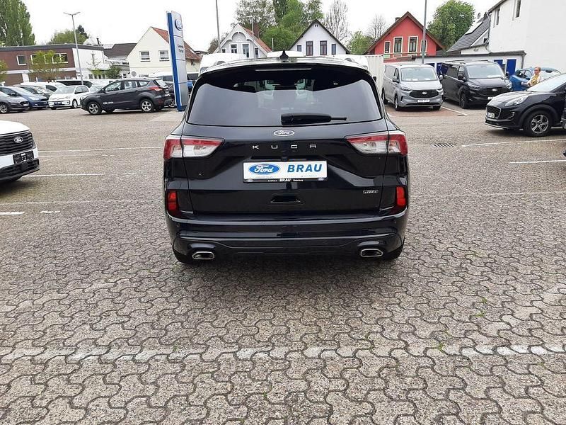 Gebraucht Ford Kuga ST-Line X 224 PS (164 kW) 2022 Schwarz SUV