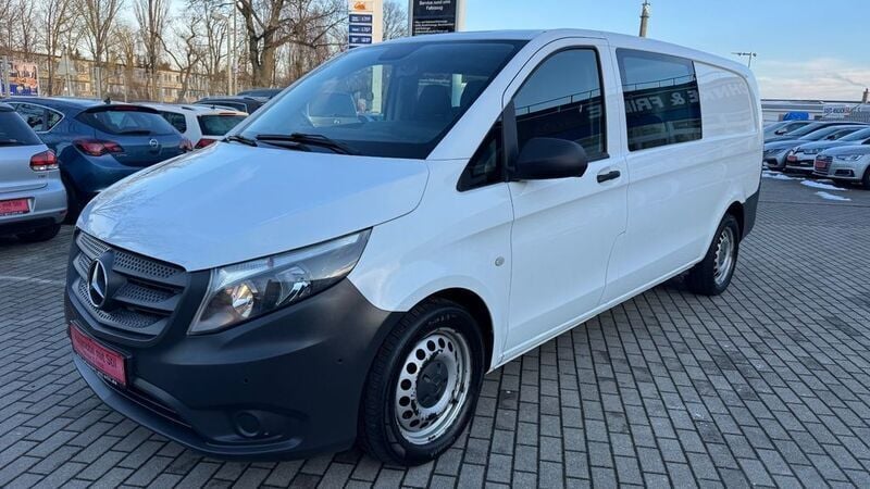 Weiß Gebraucht 2016 Mercedes Vito Van / Kleinbus | 17.399 € (Superpreis) - Bild 1/4