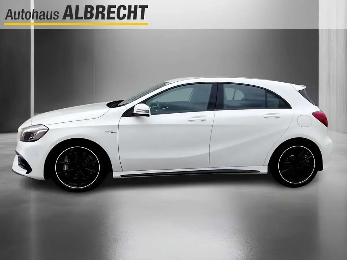 Gebraucht Mercedes A45 AMG AMG 381 PS (280 kW) 2018 Weiß Limousine