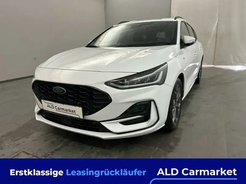 Weiß Gebraucht 2022 Ford Focus ST-Line X Kombi | 18.980 € (Fairer Preis) - Bild 1/4