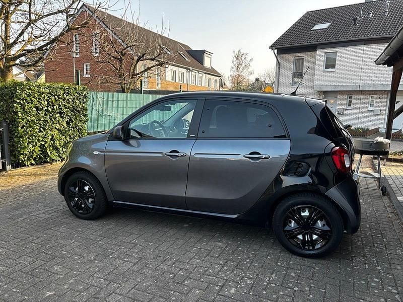 Second-hand Smart ForFour 90 CP (66 kW) 2018 Gri Hatchback