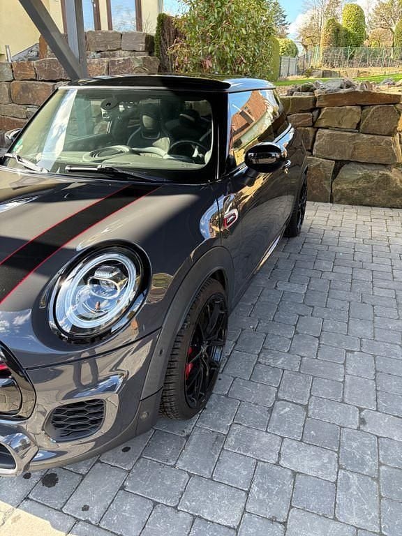 Gebraucht Mini John Cooper Works 231 PS (169 kW) 2021 Grau Kleinwagen