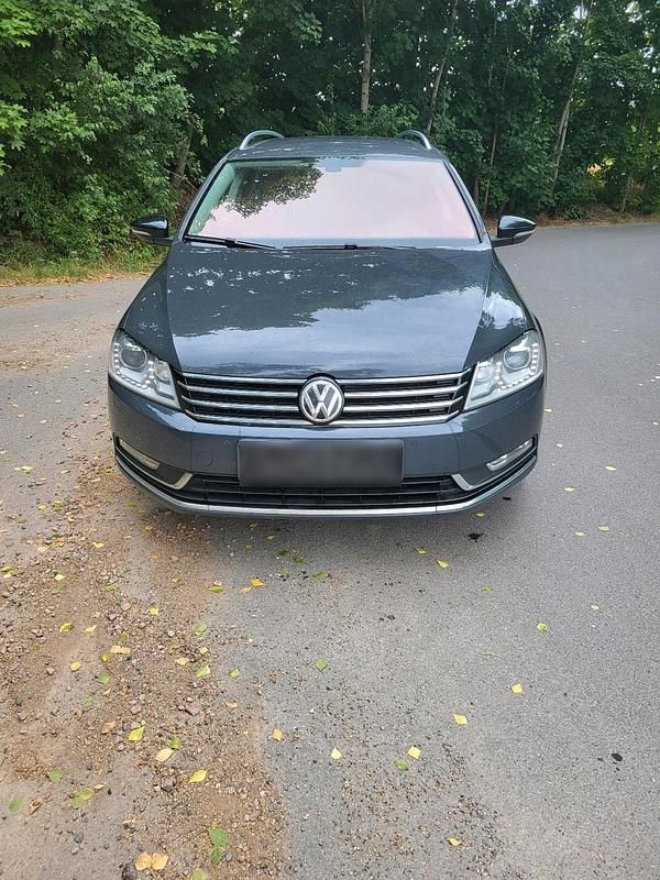 Gebraucht VW Passat 177 PS (130 kW) 2014 Grau Kombi