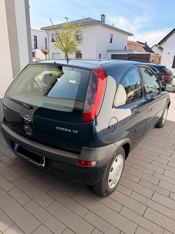 Gebraucht Opel Corsa 75 PS (55 kW) 2001 Blau Kleinwagen