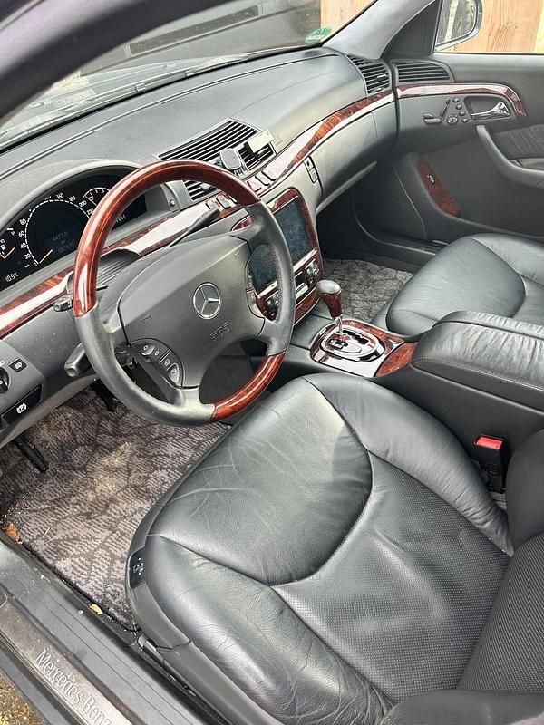Gebraucht Mercedes S320 224 PS (164 kW) 2002 Andere farben Limousine