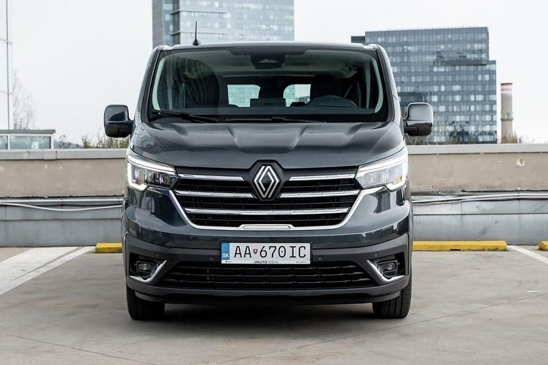 Gebraucht Renault Trafic 170 PS (125 kW) 2024 Grau Van / Kleinbus