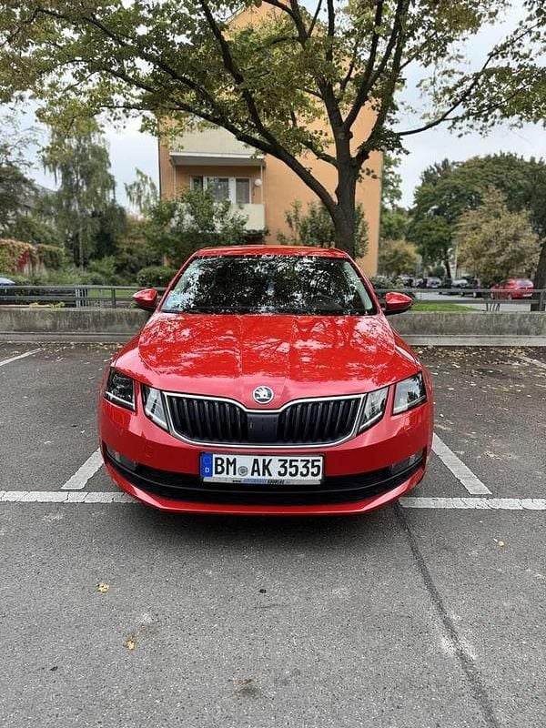 Gebraucht 2017 Skoda Octavia Drive Limousine | 12.000 € (Guter Preis) - Bild 1/4