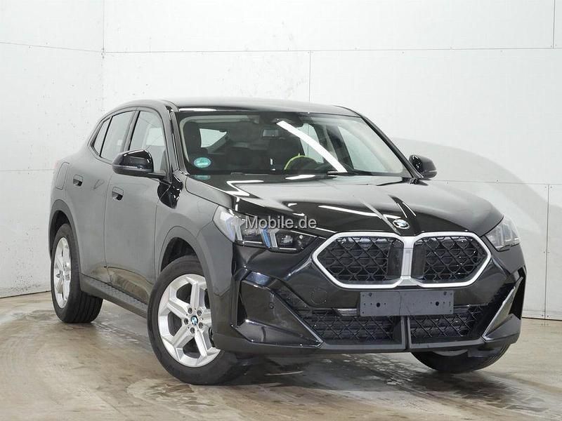 Gebraucht BMW X2 163 PS (119 kW) 2025 Schwarz SUV
