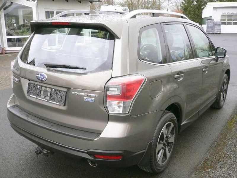 Gebraucht Subaru Forester Exclusive+ 147 PS (108 kW) 2017 Beige SUV