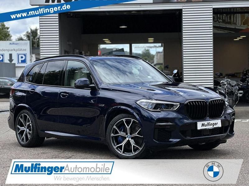 Tansanitblau ii (metallic) Gebraucht 2022 BMW X5 M M Sport SUV | 52.980 € (Superpreis) - Bild 1/4