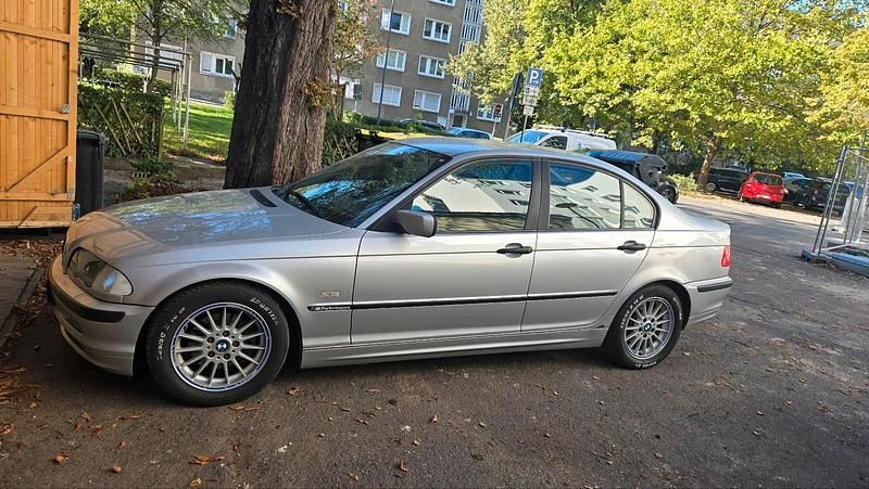 Silber Gebraucht 2000 BMW 316 Limousine | 1.200 € (Superpreis) - Bild 1/4