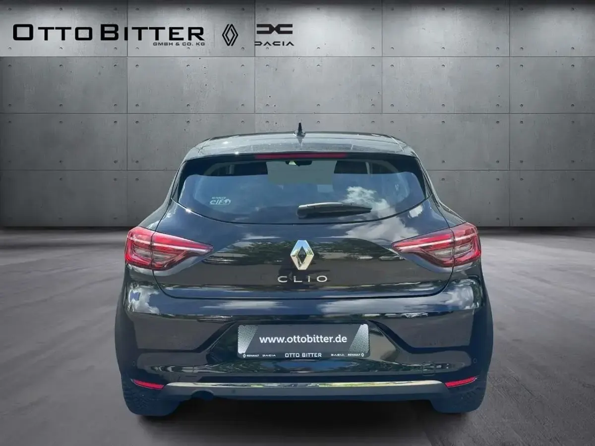 Gebraucht Renault Clio IV Business 101 PS (74 kW) 2019 Schwarz Limousine
