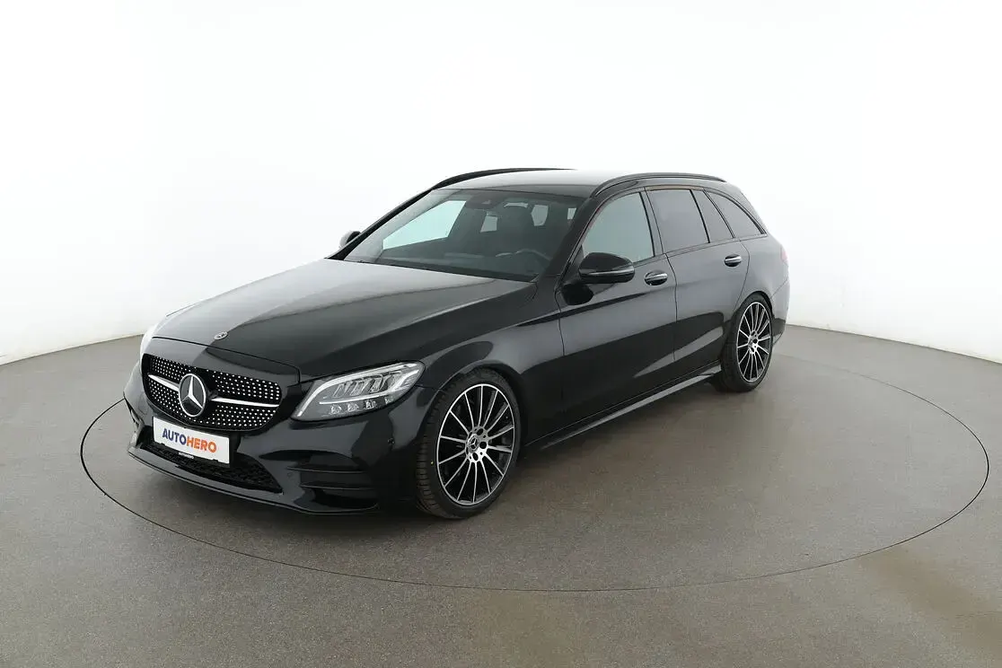 Gebraucht Mercedes C180 AMG line 2019 Kombi