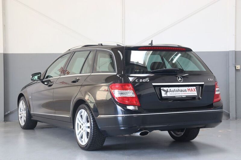 Gebraucht Mercedes C200 184 PS (135 kW) 2011 Schwarz Kombi