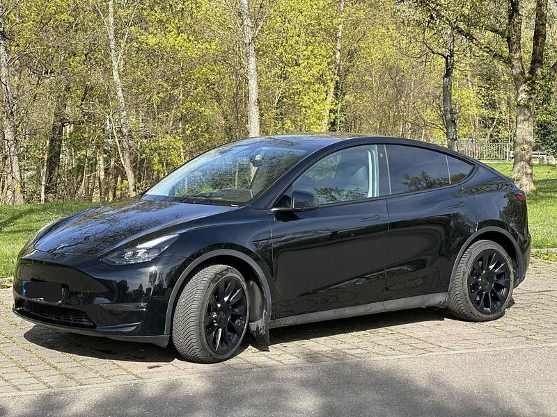 Gebraucht Tesla Model Y 152 kW (208 PS) 2022 Schwarz SUV