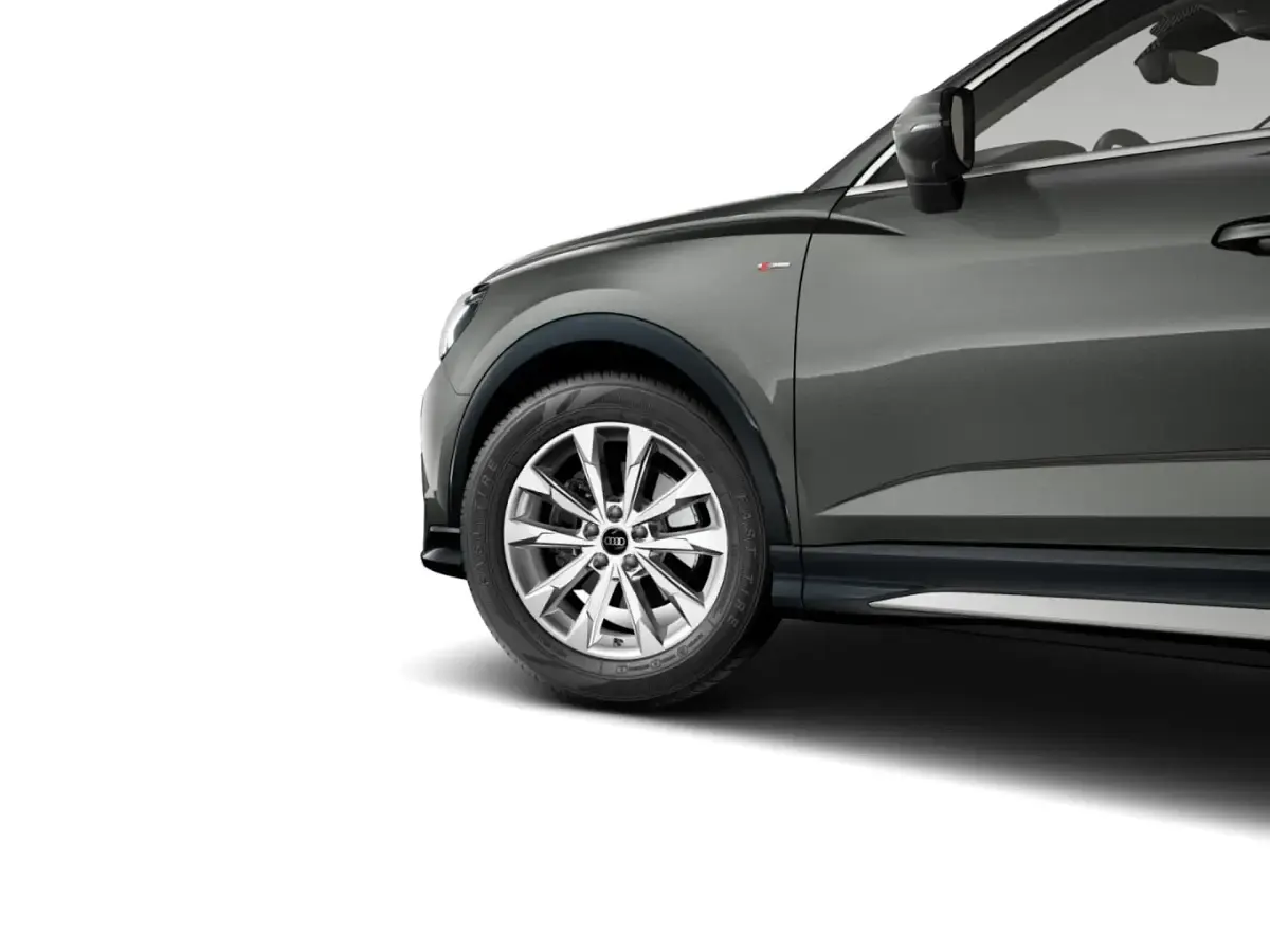 Gebraucht Audi Q3 Sportback S-Line 150 PS (110 kW) 2026 Chronosgrau metallic SUV