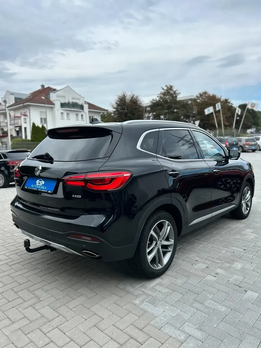Gebraucht MG HS Luxury 162 PS (119 kW) 2023 Schwarz SUV