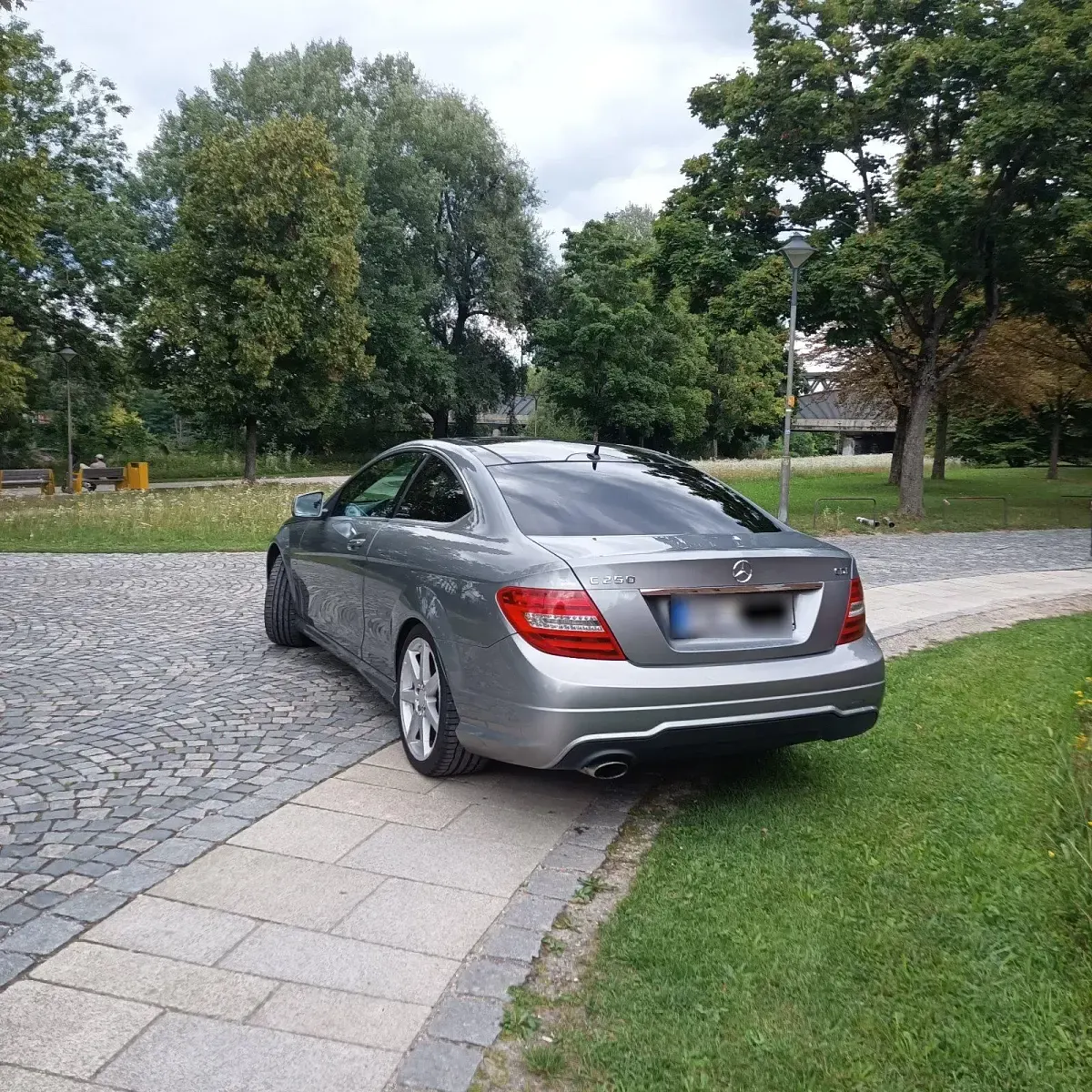 Gebraucht Mercedes C250 AMG 204 PS (150 kW) 2011 Coupé