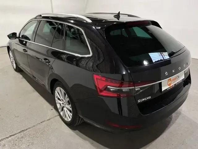 Gebraucht Skoda Superb Style 200 PS (147 kW) 2022 Schwarz Kombi