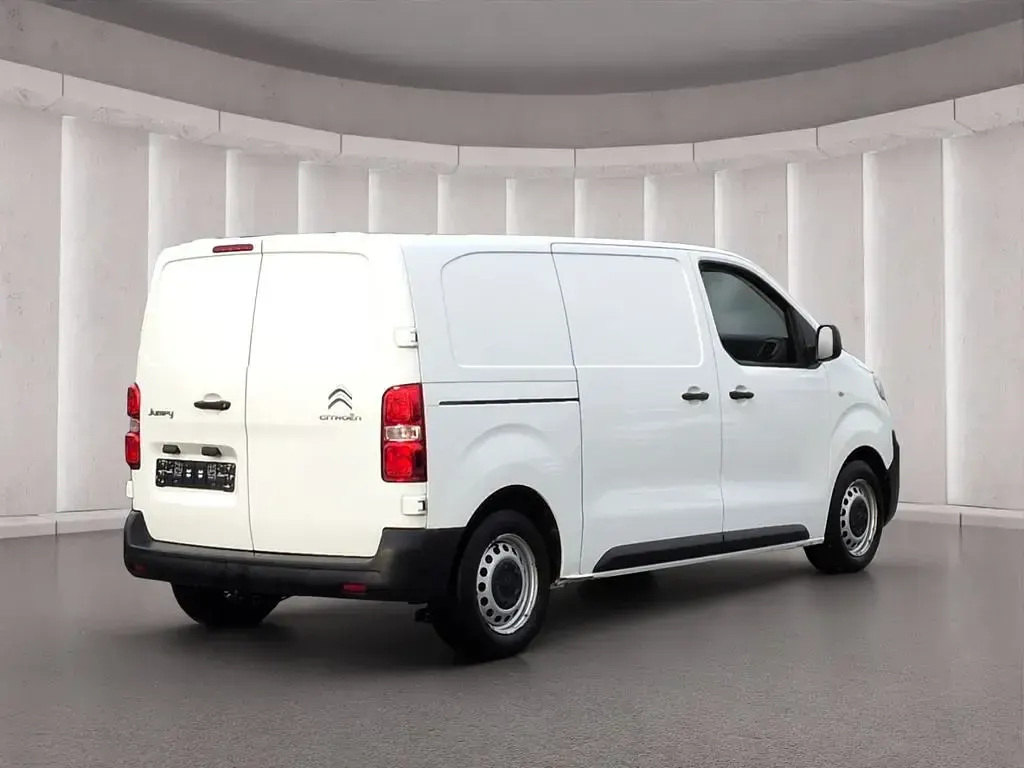 Gebraucht Citroën Jumpy 102 PS (75 kW) 2021 Lack weiss banquise/typ aussenverkleidun Van / Kleinbus