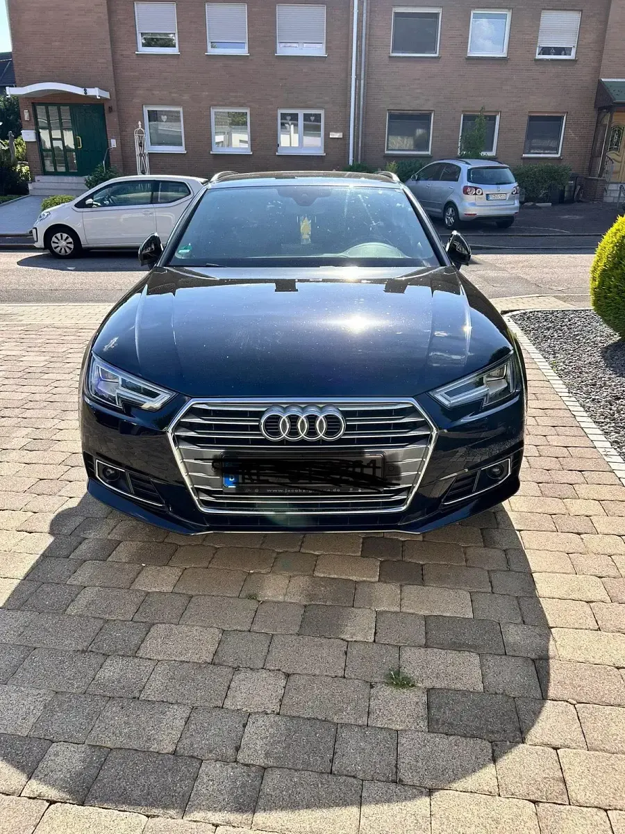 Gebraucht Audi A4 Sport 190 PS (139 kW) 2017 Schwarz Kombi