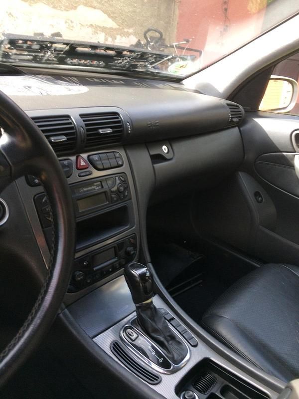 Second-hand Mercedes C220 2003 Break