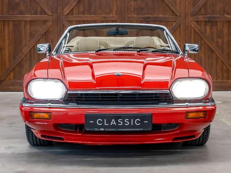 Gebraucht Jaguar XJS 240 PS (176 kW) 1996 Signal red Cabrio