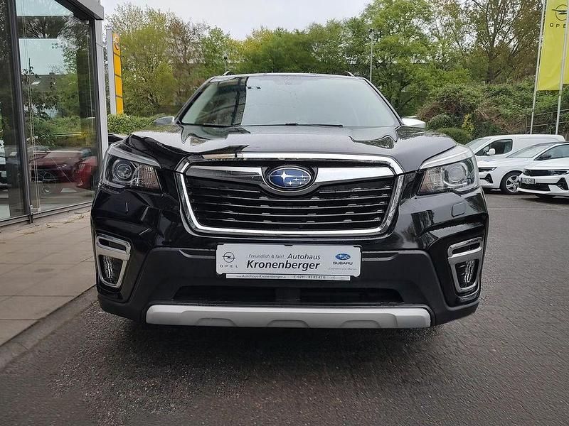 Gebraucht Subaru Forester Platinum 150 PS (110 kW) 2020 Crystal black silica SUV