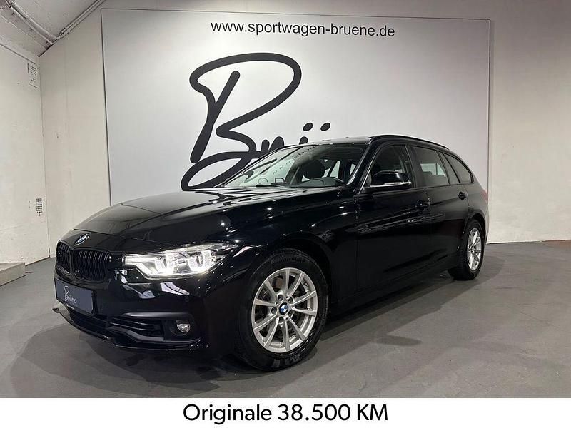 Schwarz Gebraucht 2018 BMW 318 Advantage Limousine | 19.990 € (Guter Preis) - Bild 1/4