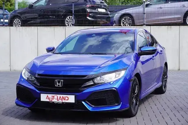 Gebraucht Honda Civic Elegance 126 PS (92 kW) 2020 Weiß Limousine