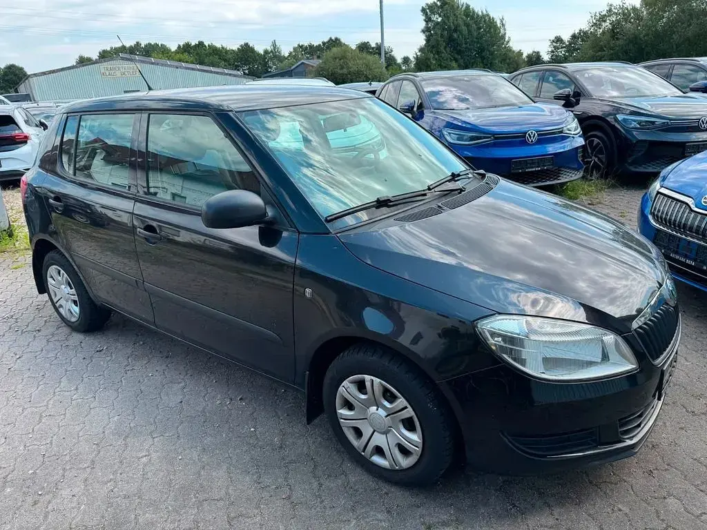Gebraucht Skoda Fabia Classic 75 PS (55 kW) 2010 Schwarz Limousine