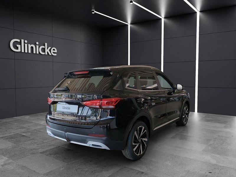 Neu MG ZS Luxury 194 PS (142 kW) 2026 Pebble black SUV