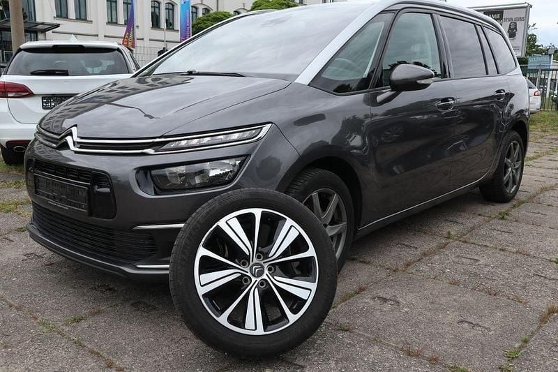Grau Gebraucht 2018 Citroën Grand C4 Picasso Van / Kleinbus | 9.750 € (Guter Preis) - Bild 1/4