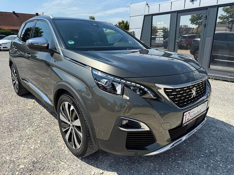 Grün Gebraucht 2019 Peugeot 3008 GT SUV | 19.999 € (Fairer Preis) - Bild 1/4