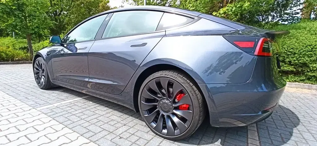 Usado Tesla Model 3 Performance 377 kW (513 CV) 2023 Gris Berlina