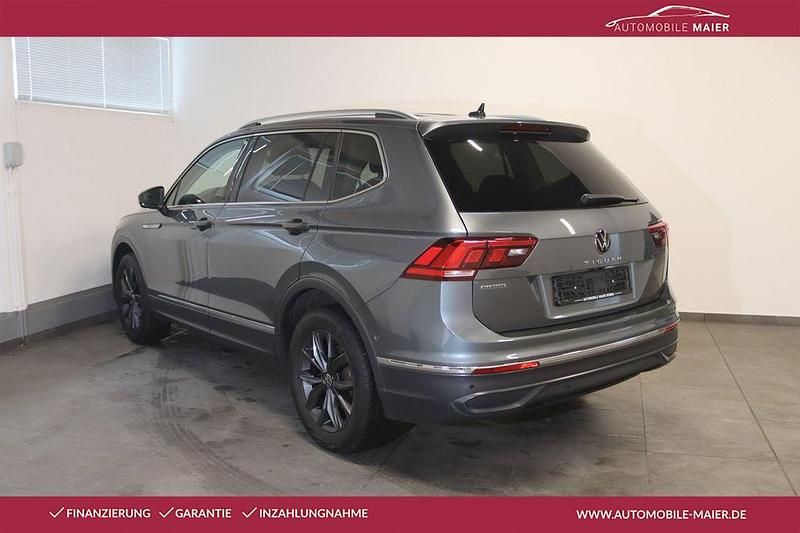 Gebraucht VW Tiguan Allspace Life 150 PS (110 kW) 2021 Grau SUV